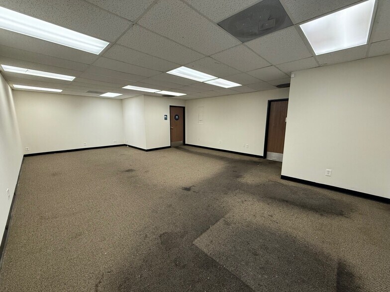More Photos Of 7605-7643 Firestone Blvd, Downey Unknown For Lease