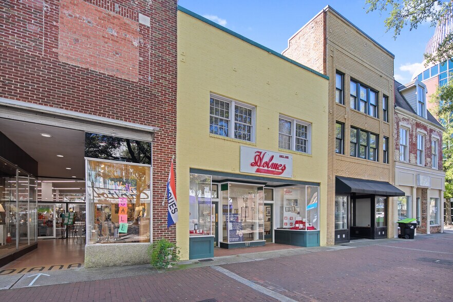 More Photos Of 127 Hay St, Fayetteville General Retail For Sale
