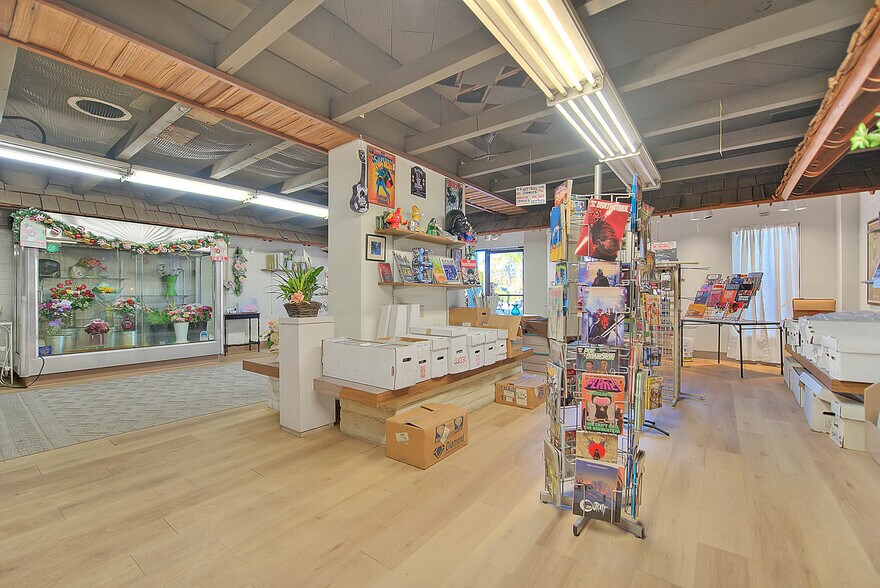 More Photos Of 8620 Sierra Ave, Fontana Storefront For Sale