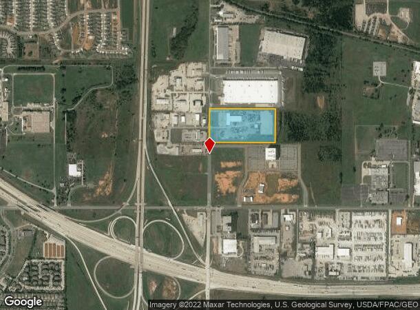 More Photos Of 220 N Sara Rd, Oklahoma City Service For Lease