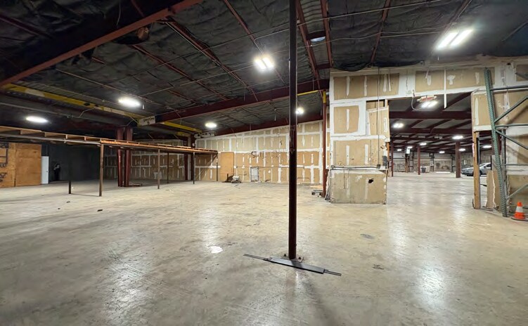 More Photos Of 6127 San Pedro Ave, San Antonio Unknown For Lease