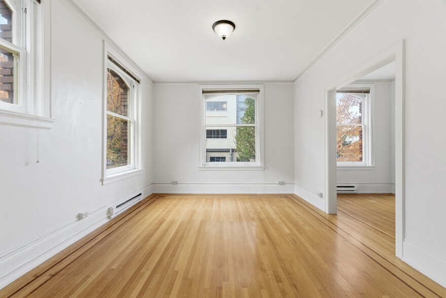 More Photos Of 507 S Howard St, Spokane Apartments For Sale