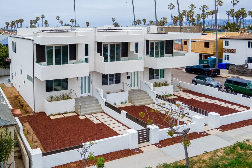 Primary Photo Of 2158 & 2166 Abbott st, San Diego Apartments For Sale