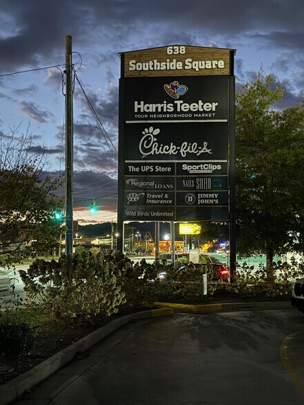 More Photos Of 640 Spartanburg Hwy, Hendersonville Fast Food For Sale