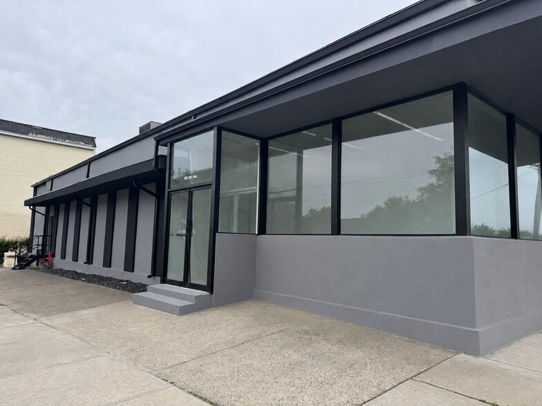 Primary Photo Of 347 E 22nd St, Paterson Manufacturing For Sale