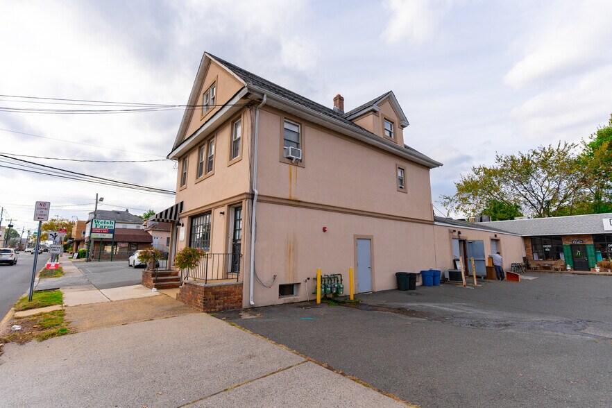 More Photos Of 246 North Ave, Garwood Storefront For Lease