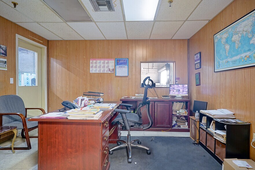 More Photos Of 7200 NW 1st Ave, Miami Distribution For Lease