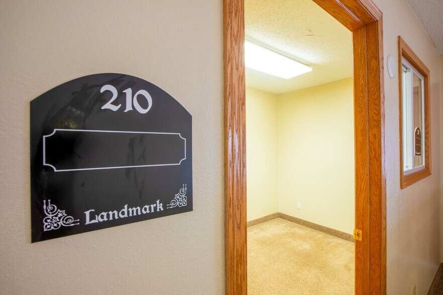 More Photos Of 1411 W Dakota Pkwy, Williston Office For Lease