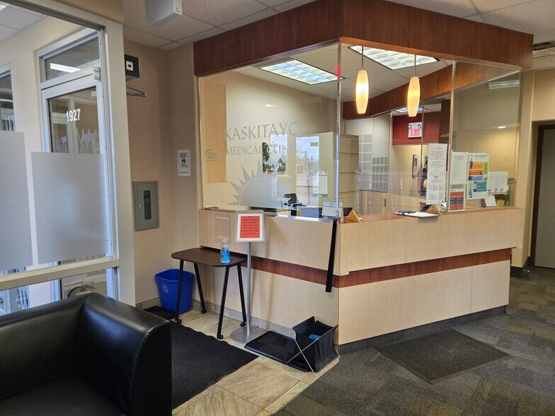 More Photos Of 1903 105 St NW, Edmonton Freestanding For Lease