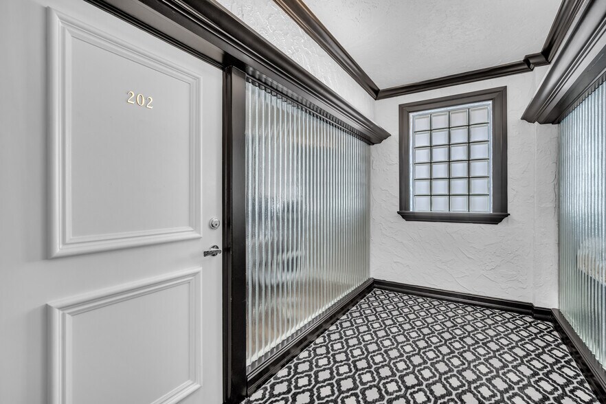 More Photos Of 630-638 E Atlantic Ave, Delray Beach Storefront Retail Office For Lease