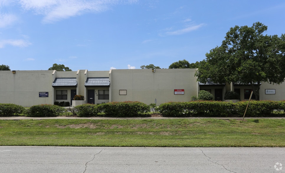 More Photos Of 174 Semoran Commerce Pl, Apopka Light Distribution For Lease