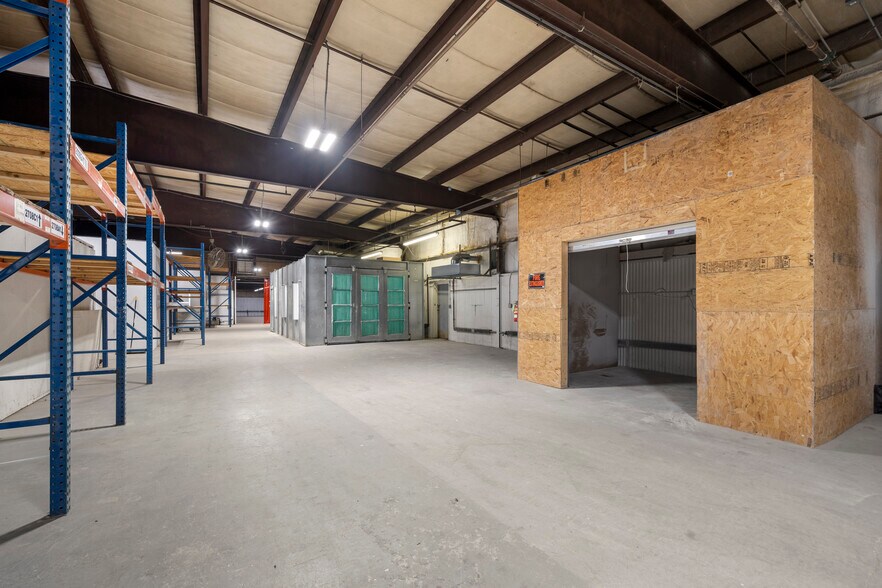 More Photos Of 597 Winthrop St, Taunton Manufacturing For Lease