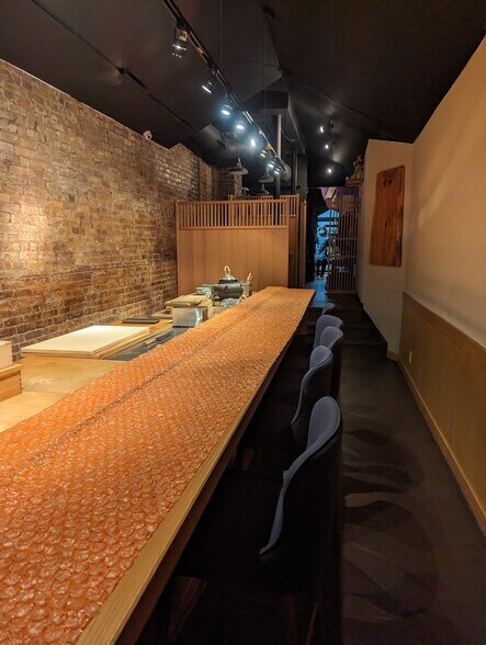 More Photos Of 566 Amsterdam Ave, New York Apartments For Lease