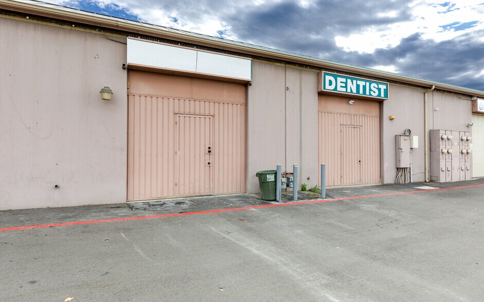 More Photos Of 24630-24688 Redlands Blvd, Loma Linda Storefront For Sale