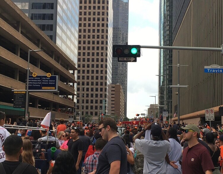 More Photos Of 312 Main St, Houston Restaurant For Lease