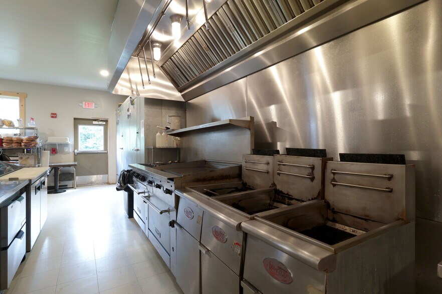 More Photos Of 10410 Buffalo Rd, Mifflinburg Restaurant For Sale