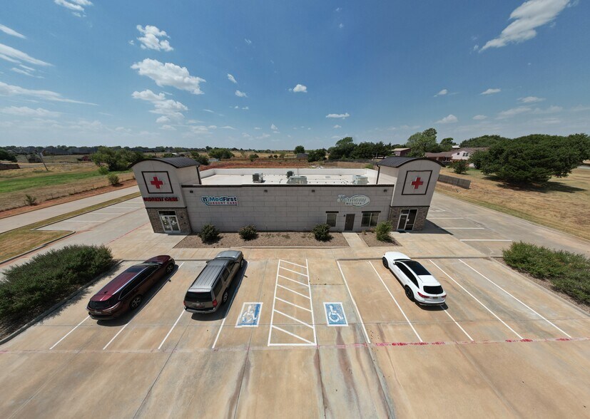 More Photos Of 1315 Chisholm Trail Pky, Duncan Medical For Sale