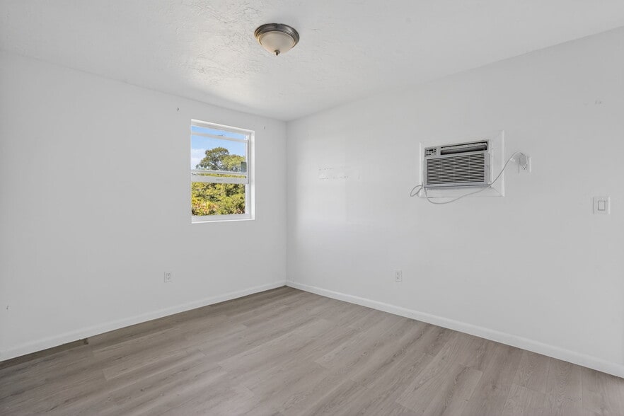 More Photos Of 767 NW 35th St, Miami Apartments For Sale