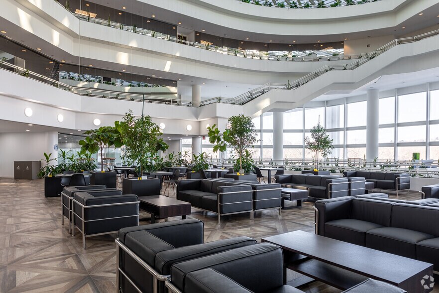 More Photos Of 800 Westchester Ave, Rye Town Office For Lease