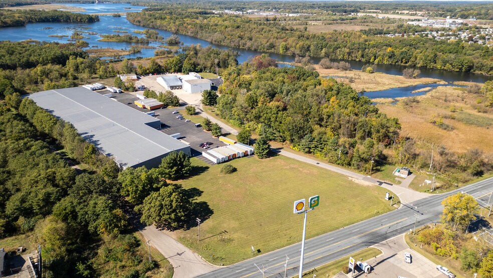 More Photos Of 1402 S 35th St, Galesburg Land For Sale