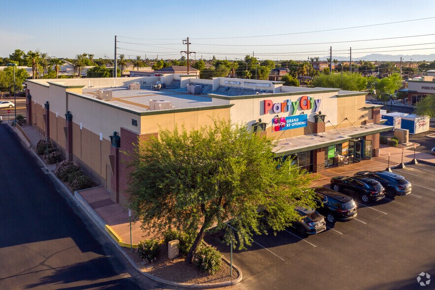 More Photos Of 1641 S Stapley Dr, Mesa Unknown For Lease