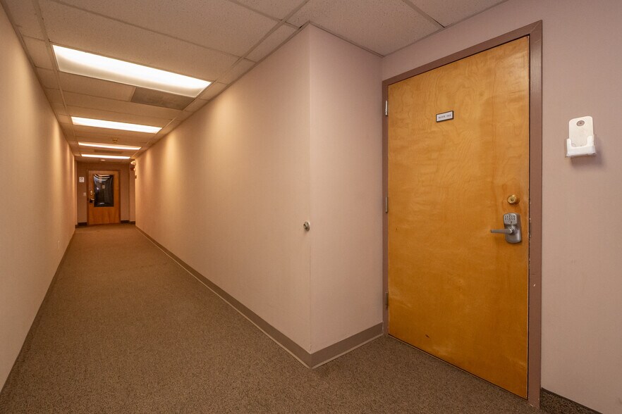 More Photos Of 622 Georges Rd, North Brunswick Medical For Sale