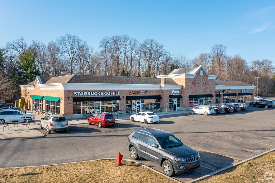 Primary Photo Of 20055-20095 Haggerty Rd, Northville Unknown For Lease