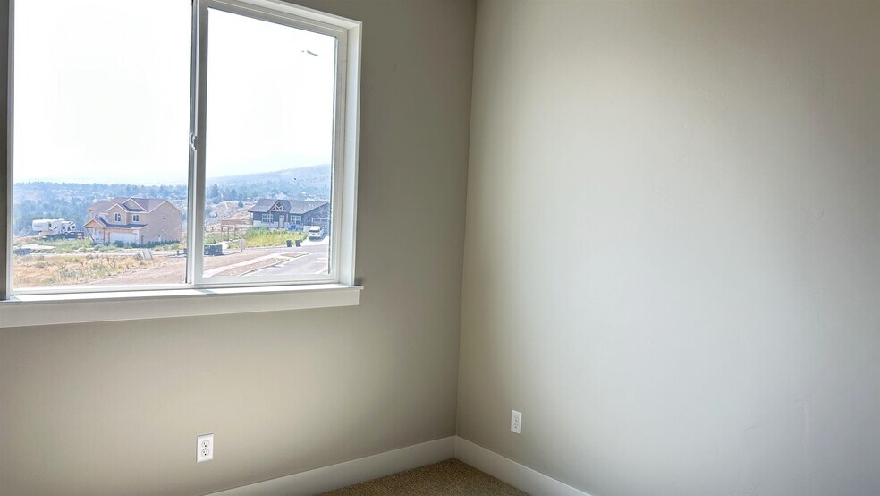 More Photos Of 110 Ridges, Pocatello Apartments For Sale