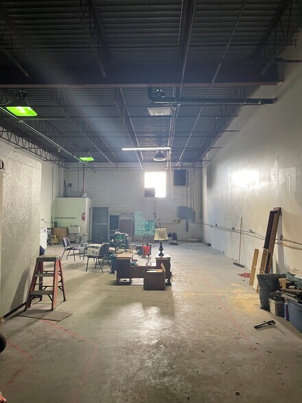 More Photos Of 5540-5564 Gray St, Arvada Warehouse For Lease