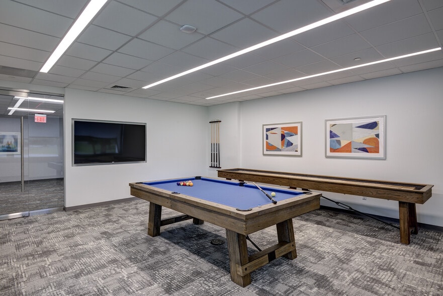 More Photos Of 500 College Rd E, Princeton Office For Lease