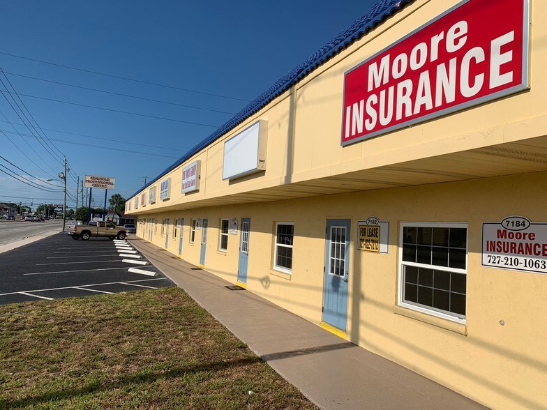 More Photos Of 7120-7190 Seminole Blvd, Seminole Office For Lease