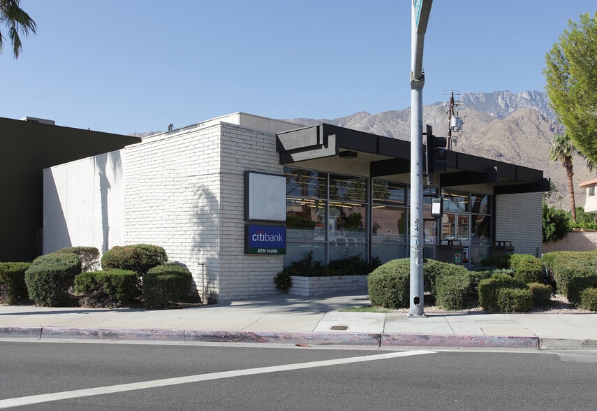 Primary Photo Of 2493 N Palm Canyon Dr, Palm Springs Convenience Store For Lease