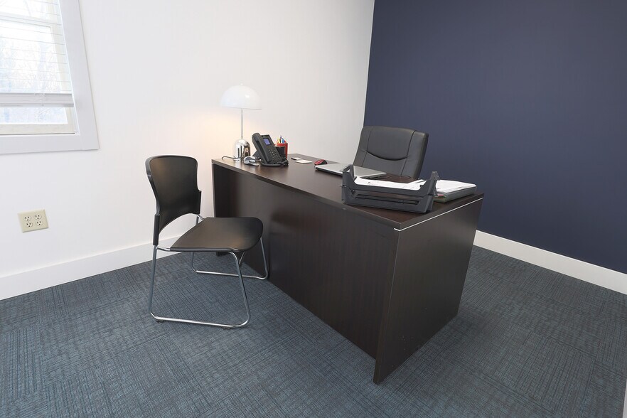 More Photos Of 322 Ballston Ave, Schenectady Office For Sale