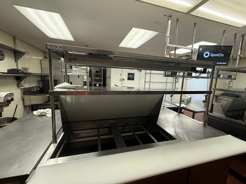 More Photos Of 249 Main St, Rutland Apartments For Lease