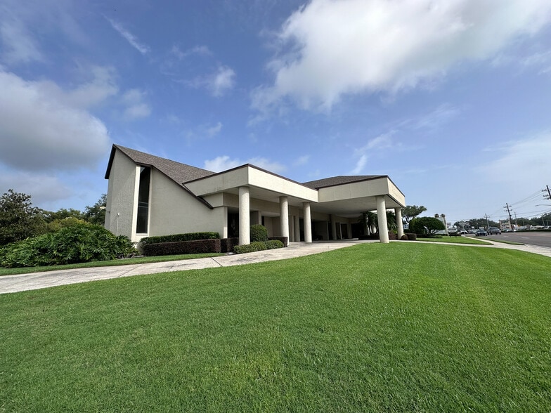 More Photos Of 3003 S Florida Ave, Lakeland Medical For Lease