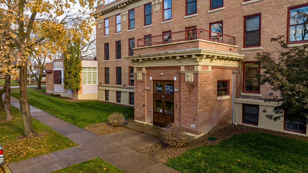 More Photos Of 723 5th Ave E, Kalispell Apartments For Sale