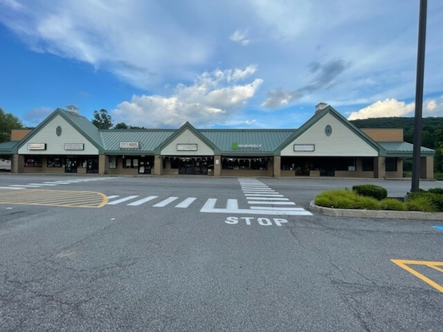 More Photos Of 158 Route 22, Pawling Unknown For Lease
