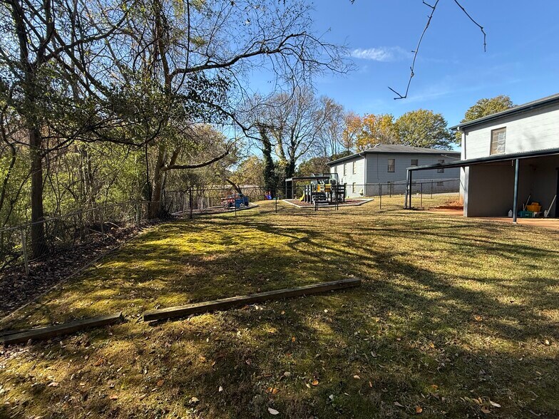 More Photos Of 96 W Felton Rd, Cartersville Office For Sale
