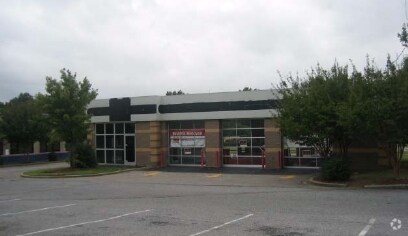 More Photos Of 6735 E Shelby Dr, Memphis Bank For Lease