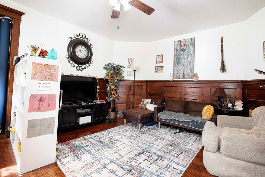 More Photos Of 1537 S Rolling Rd, Halethorpe Apartments For Sale