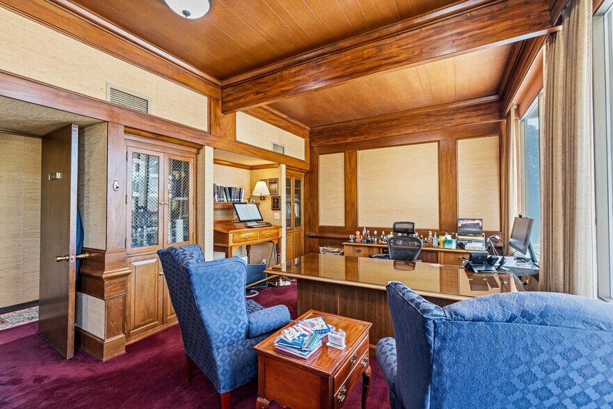 More Photos Of 120 E 300 N, Provo Office For Sale