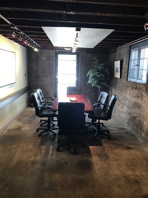 More Photos Of 20 Woodward St, Newton Loft Creative Space For Lease