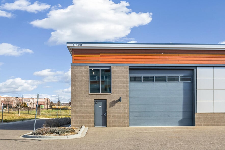 More Photos Of 18233 Lincoln Meadows Pky, Parker Self Storage For Sale