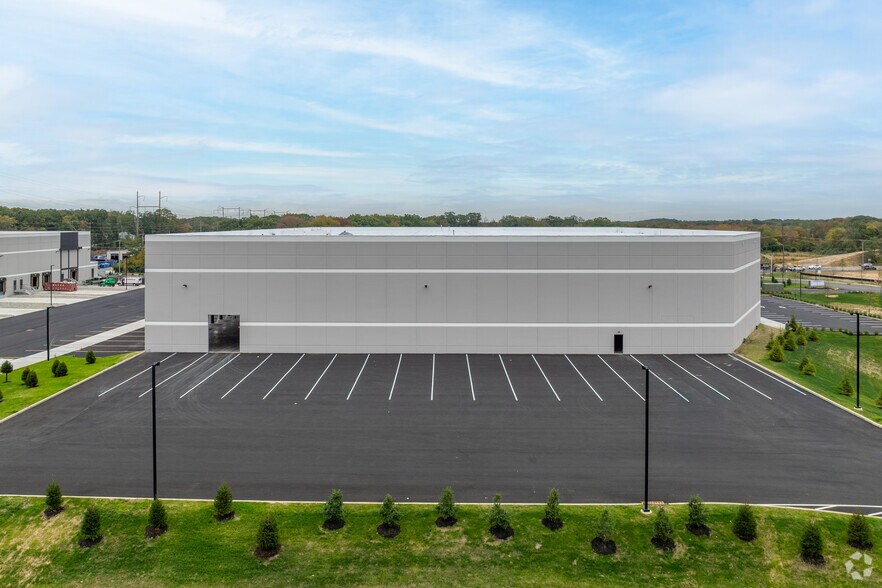 More Photos Of 1840 Wayside Road-Building B, Tinton Falls Unknown For Lease