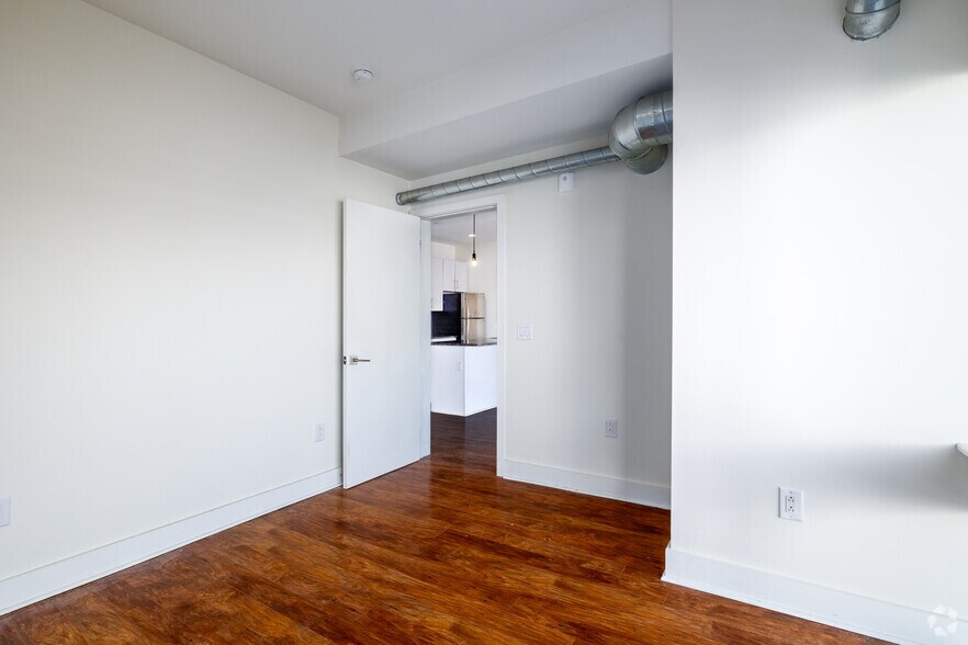 More Photos Of 2617-2619 W Girard Ave, Philadelphia Apartments For Sale