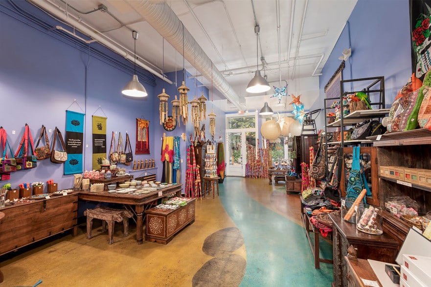 More Photos Of 7 Market Sq, Knoxville Storefront Retail Office For Lease