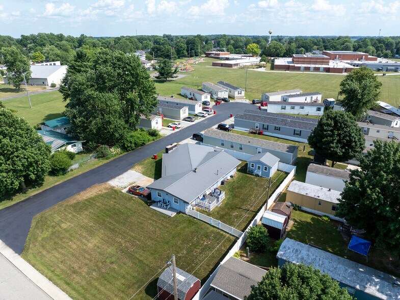 More Photos Of 205 W Marshall St, Argos Manufactured Housing Mobile Home Park For Sale