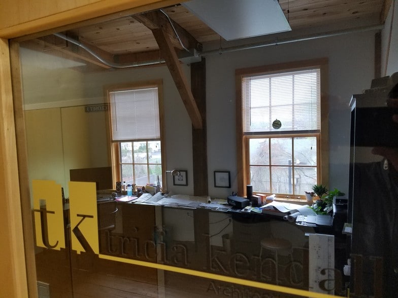 More Photos Of 60 Pleasant St, Ashland Flex For Lease