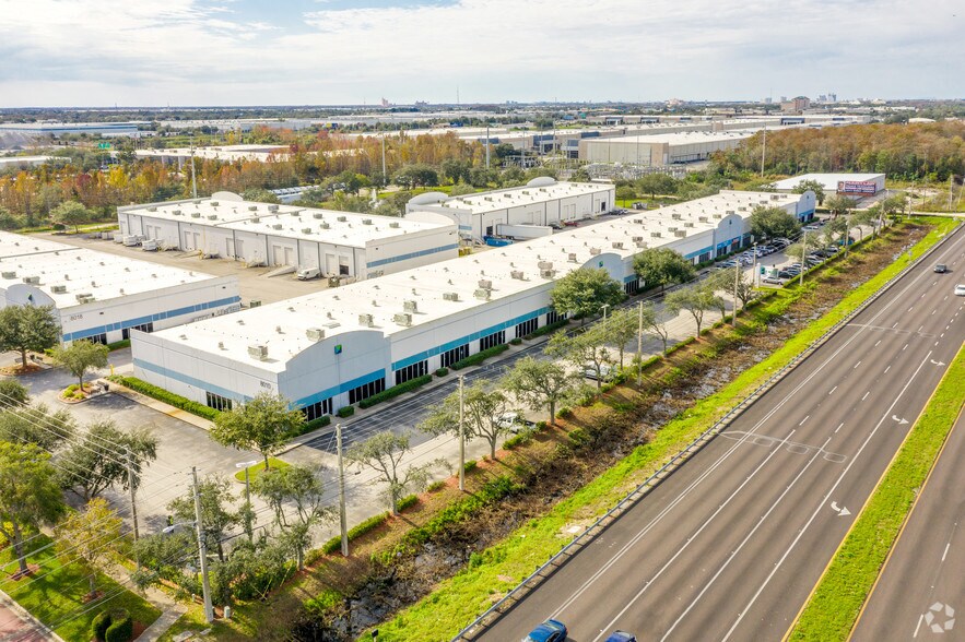 More Photos Of 8010 Sunport Dr, Orlando Light Distribution For Sale