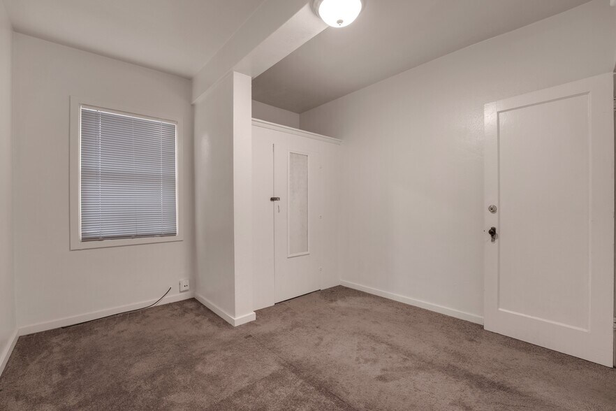 More Photos Of 1716-1732 University Ave, Berkeley Apartments For Sale